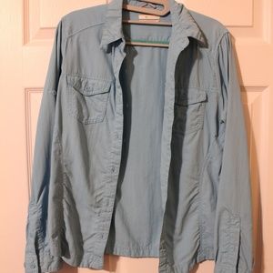 Great Condition Columbia Omni Shade shirt!